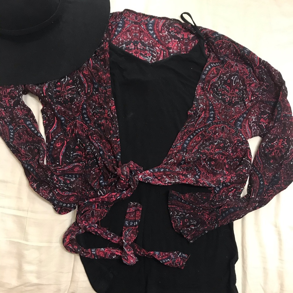 4/25$ | 60s vintage Red Patterned Tunic